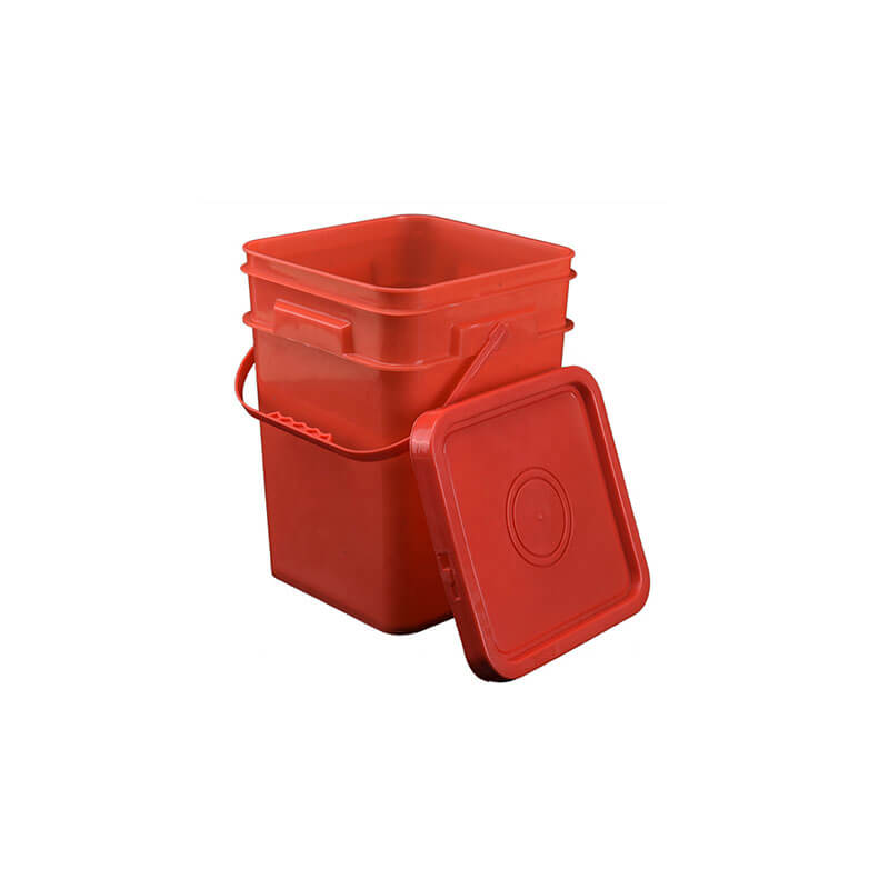 China Square Plastic Buckets with Handles Manufacturers and