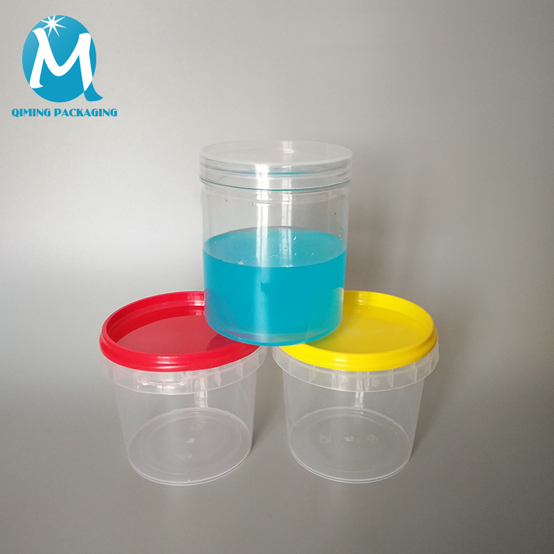 small clear plastic buckets