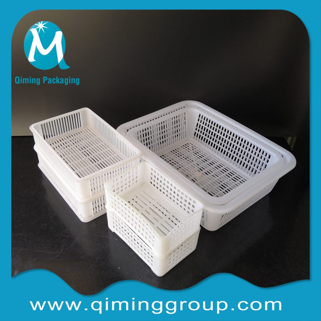 shallow plastic storage trays