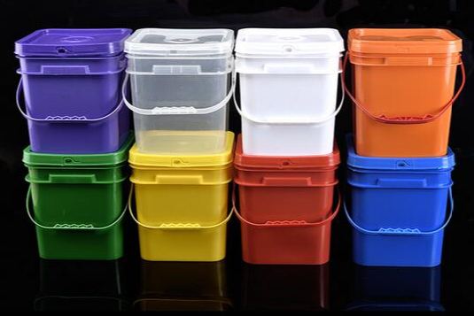 Transparent Clear Food Grade 20L Plastic Bucket with Leak Proof Lid - China Plastic  Bucket, Paint Bucket