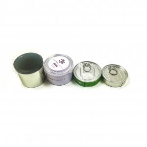 different sizes tinplate pressitin tin cans with labels and stickers